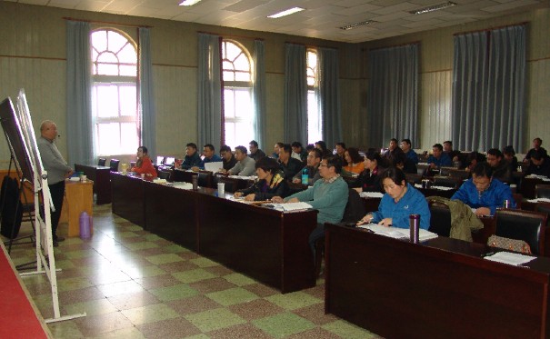 亚洲精品一区二区三区麻豆